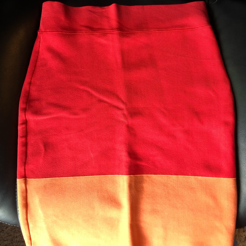 BCBG Maxaria bodycon skirt